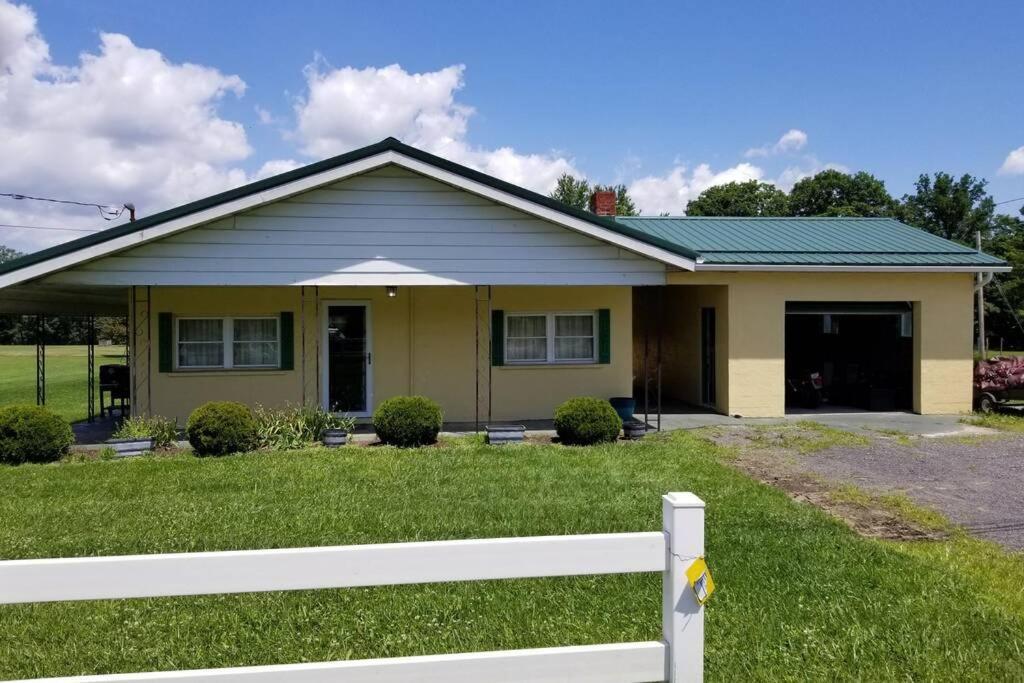 The Country Roads Cottage Near Wvu&Cooper'S Rock Hazelton Exterior photo